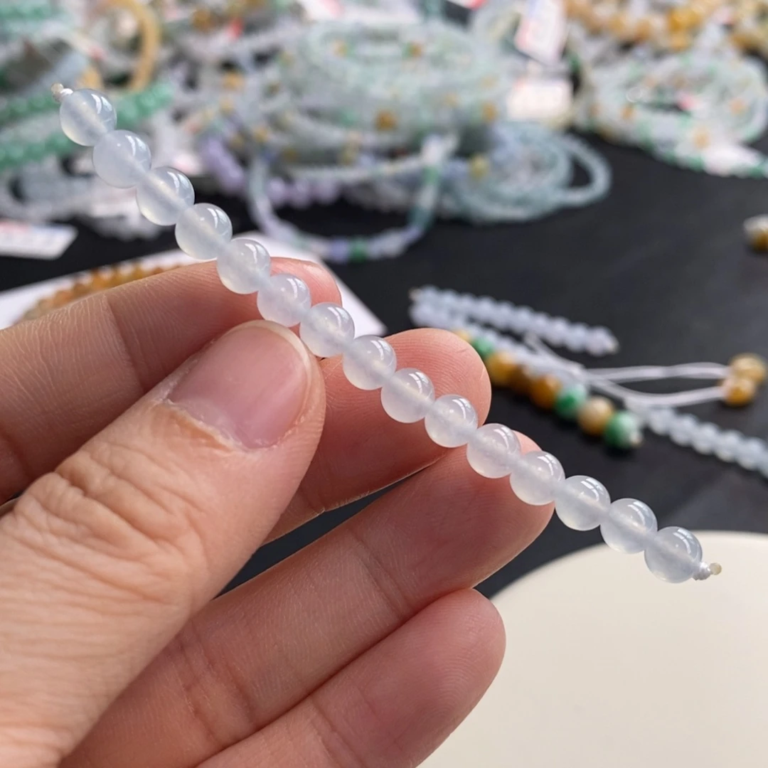 翡翠未镶嵌手链卡5.4