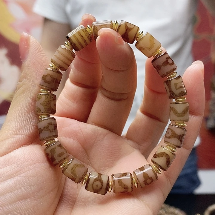 玛瑙/玉髓颈饰合金