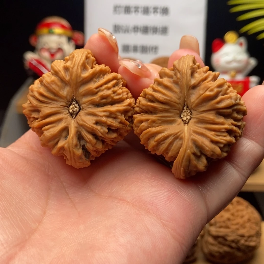 核桃把件远*客30 窝头凹底 41。