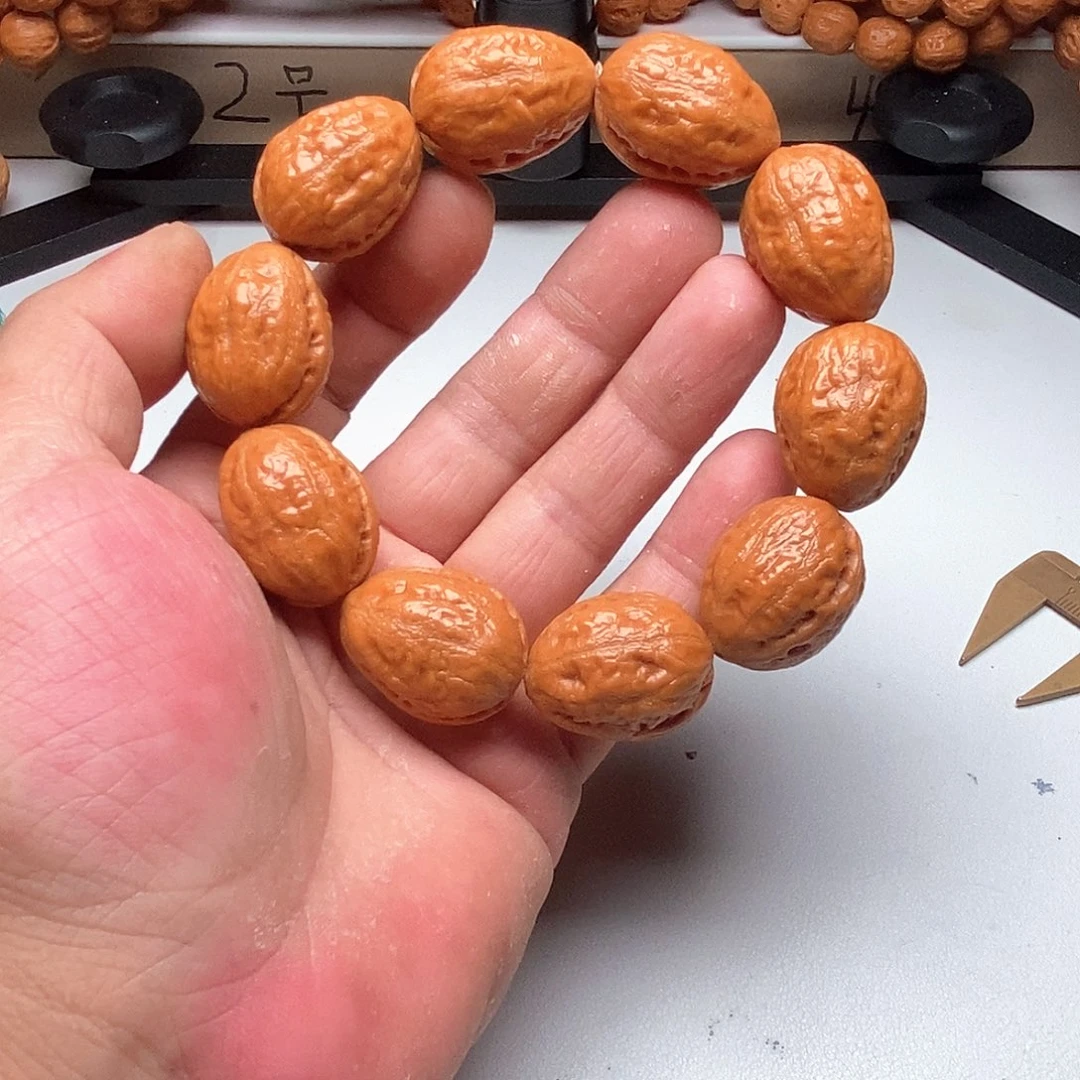 大叶紫檀（黑酸枝木类）