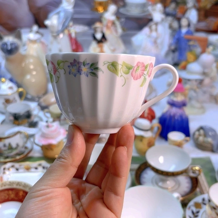 摆件欧洲中古瓷器好看冲鸭！