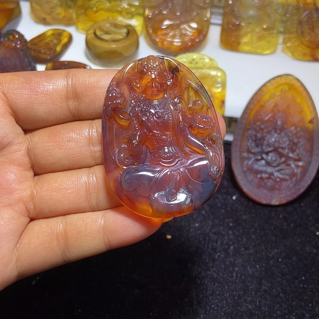 琥珀未镶嵌颈饰缅甸天然琥珀吊坠