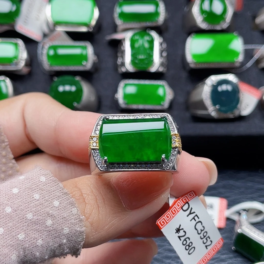 王***照翡翠银S925镶嵌戒指天然A货翡翠没运费险3952