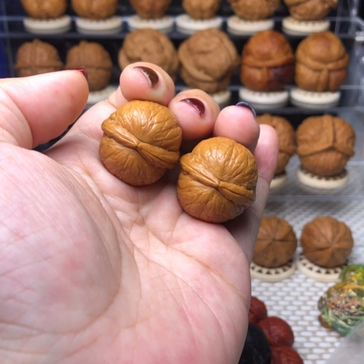 把件文玩核桃36蛇皮球27尺