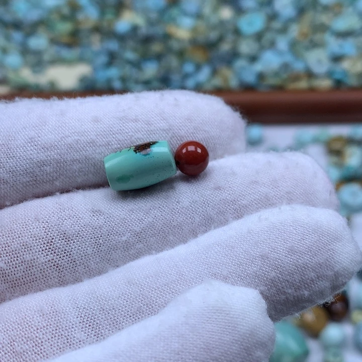 南红玛瑙未镶嵌珠宝奇石