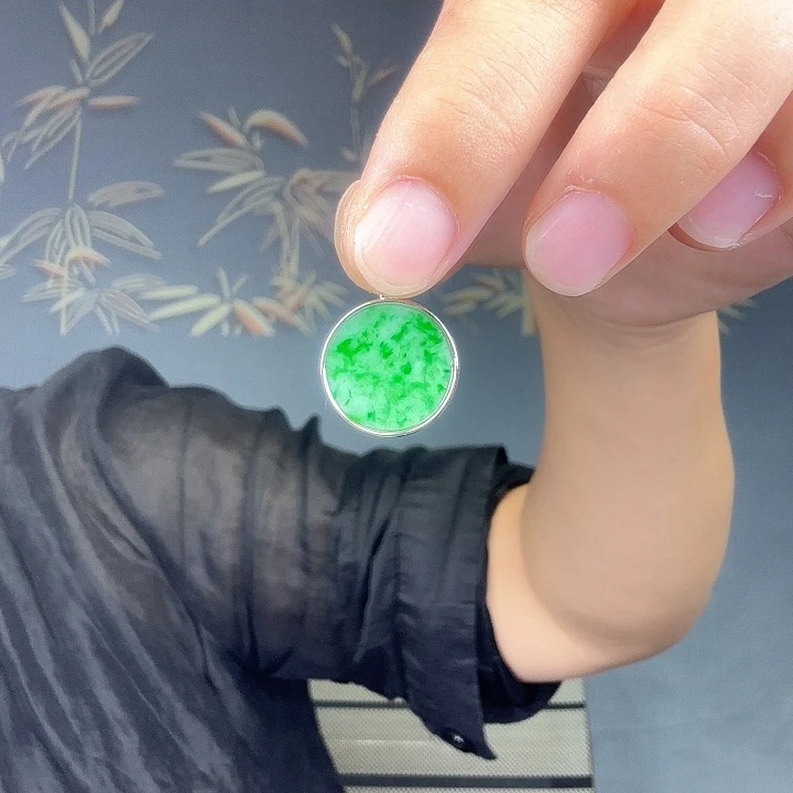 吊坠(不含链)银S925镶嵌翡翠特价