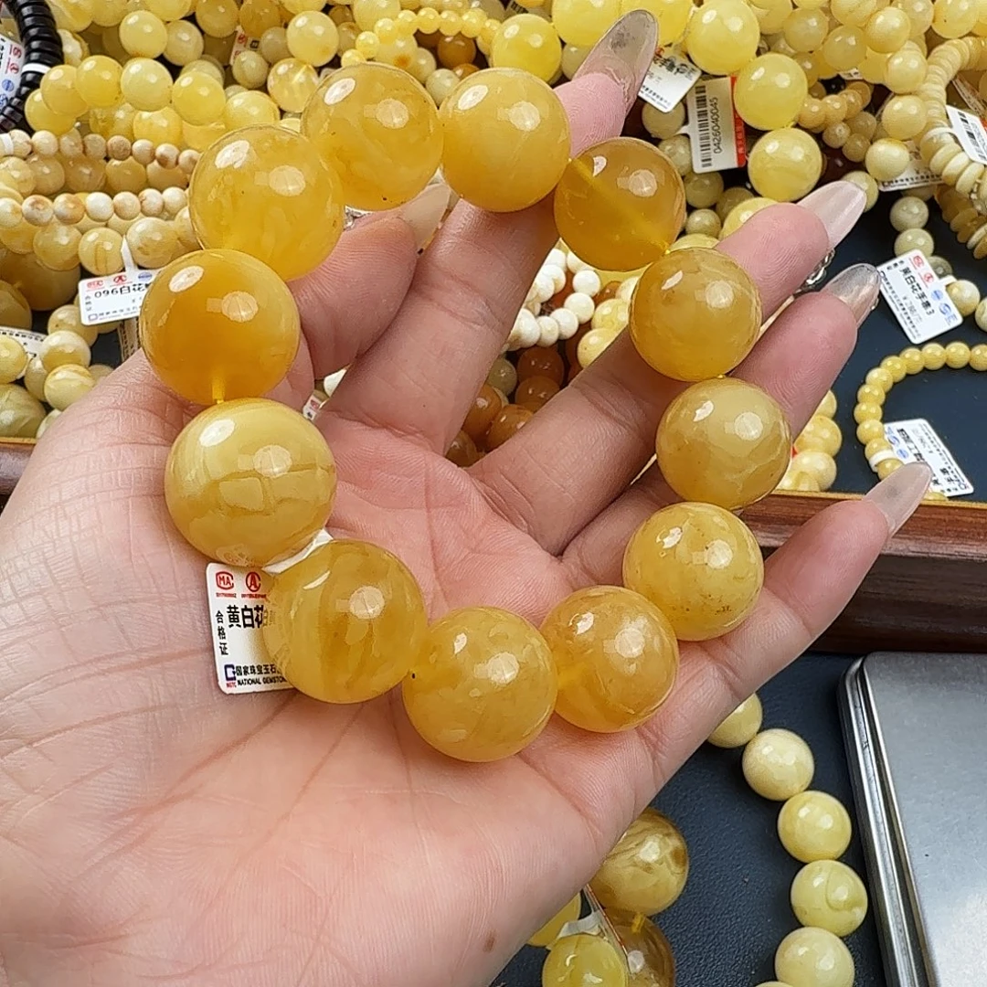 琥珀未镶嵌珠宝奇石