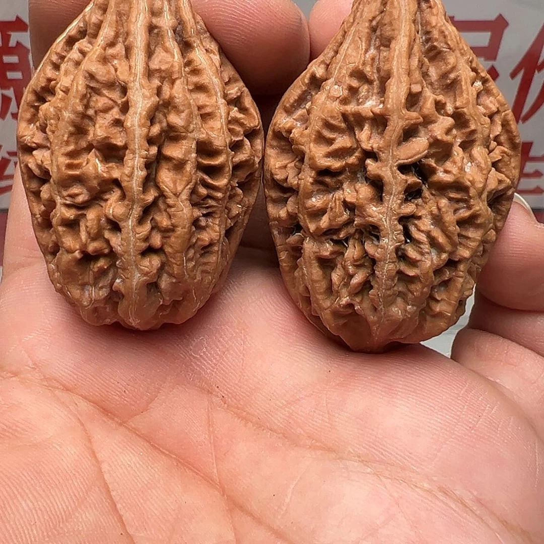 吊坠文玩核桃赤焰枪