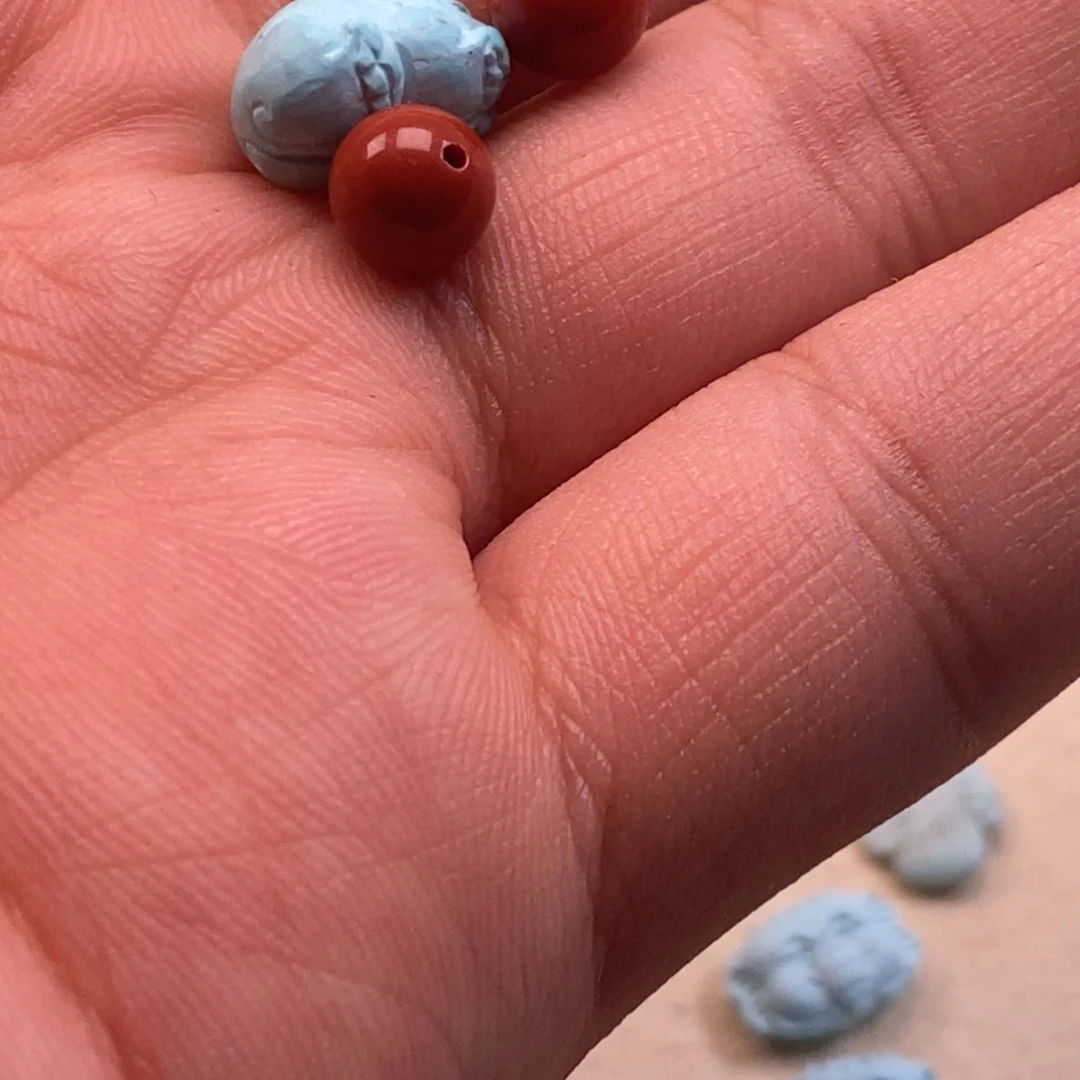 少***昕南红玛瑙未镶嵌珠宝半成品