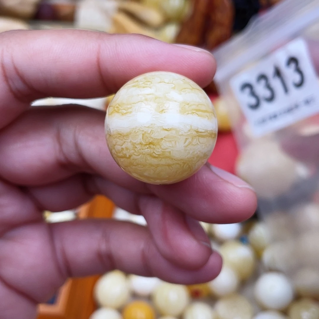 蜜蜡未镶嵌珠宝奇石粉划痕24.6虎皮一线天