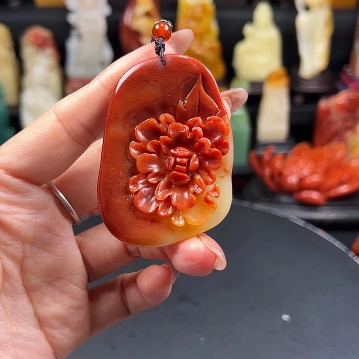 寿山石老性芙蓉石