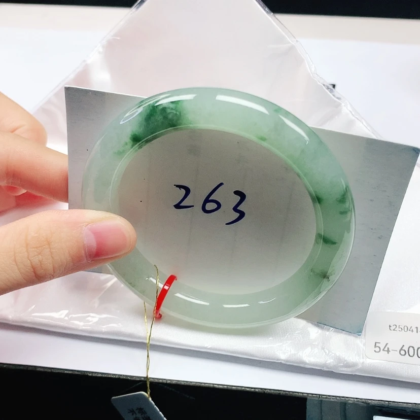 【闪购商品】翡翠手镯（圆镯）未镶嵌缅甸天然a货手镯54