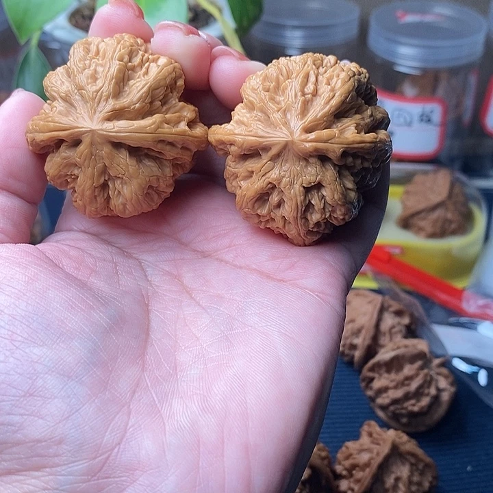 吊坠文玩核桃平谷球筋