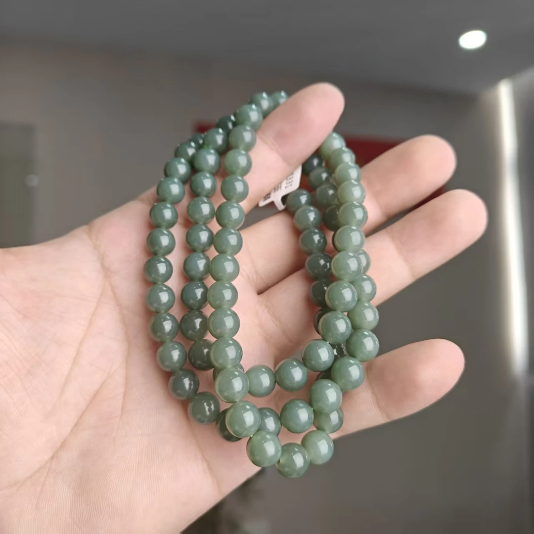约8mm和田玉鸭蛋青圆珠项链