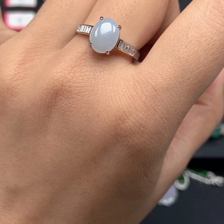 翡翠未镶嵌戒指戒指