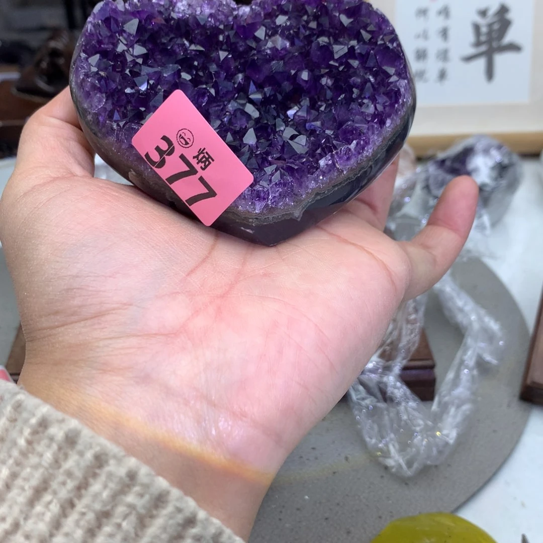 未镶嵌大型摆件（非配饰）水晶