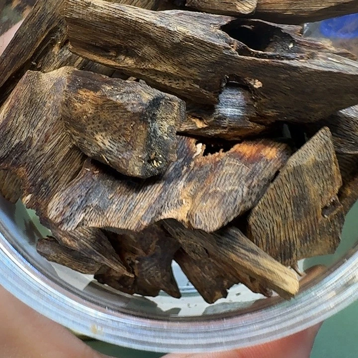 用***4沉香碎屑沉香海南高端陆河树心油老料82克