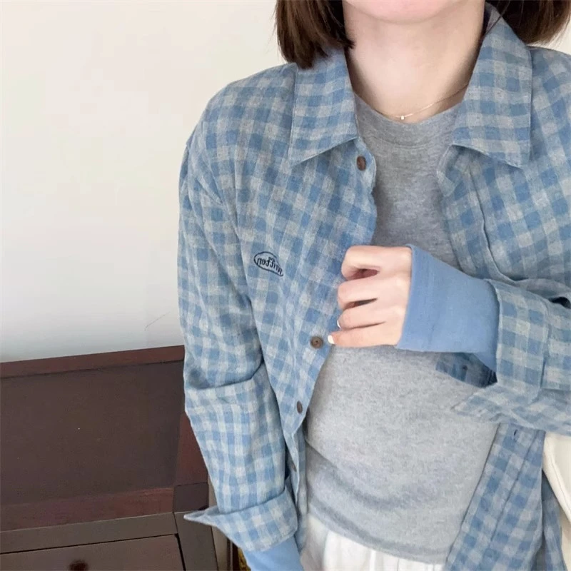2025早春新款复古感小众蓝色格子衬衫女宽松休闲百搭衬衣开衫外套