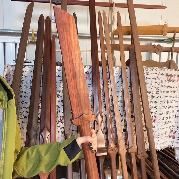 紫檀汉剑残剑款瑕疵微瑕