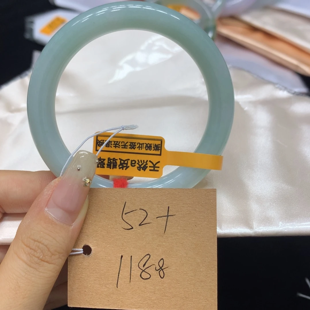 翡翠未镶嵌手镯天然翡翠