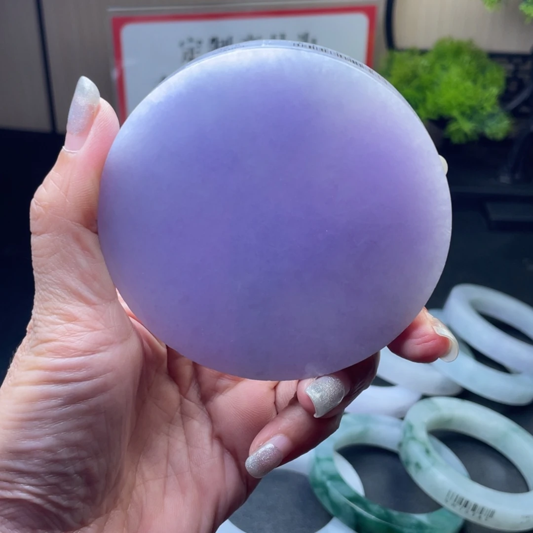 贵***红定制翡翠未镶嵌多样性
