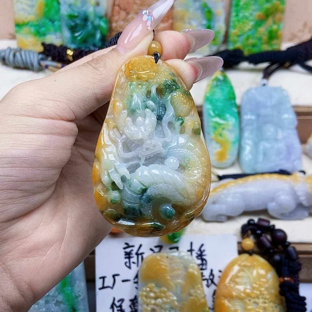 定制翡翠未镶嵌翡翠