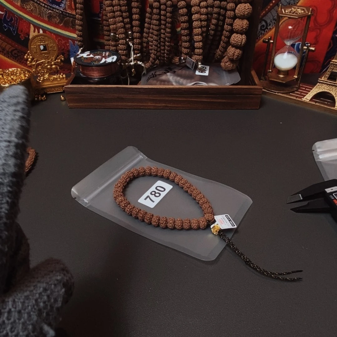 手串金刚菩提哦哦哦哦哦哦哦哦哦哦哦