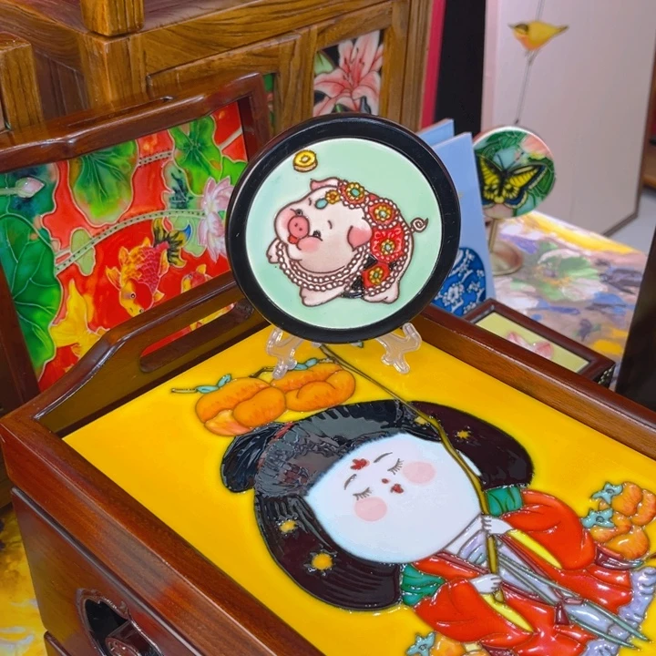 木瓷板画艺术作品杯垫猪猪