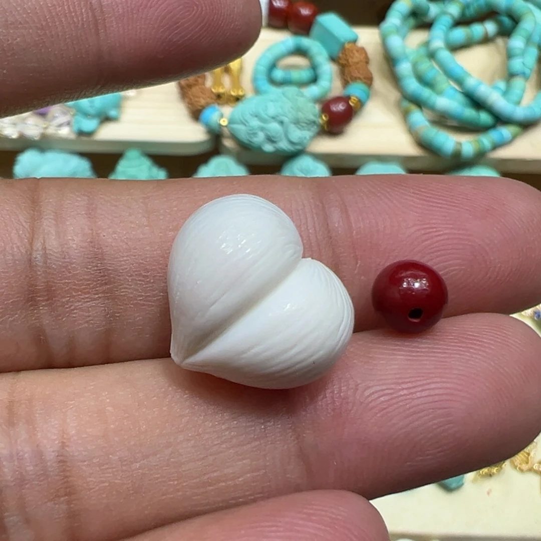 南红玛瑙未镶嵌颈饰?****?