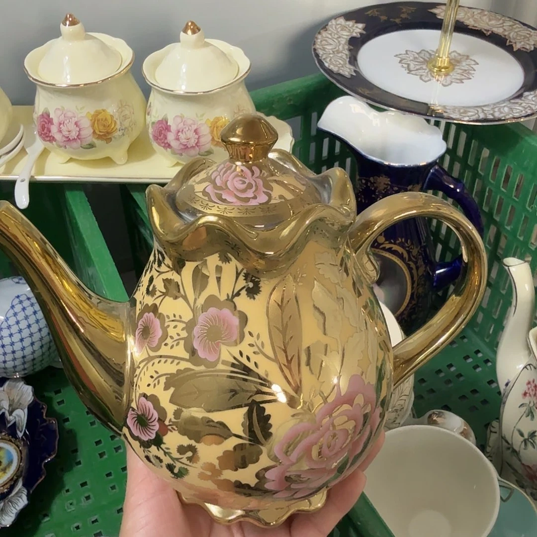 瓷片瑕疵………………………………