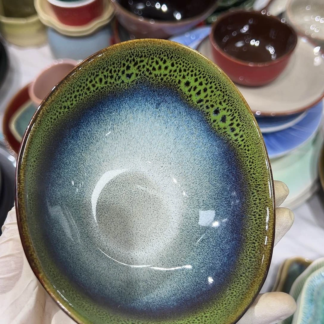 瓷片铃*一个。