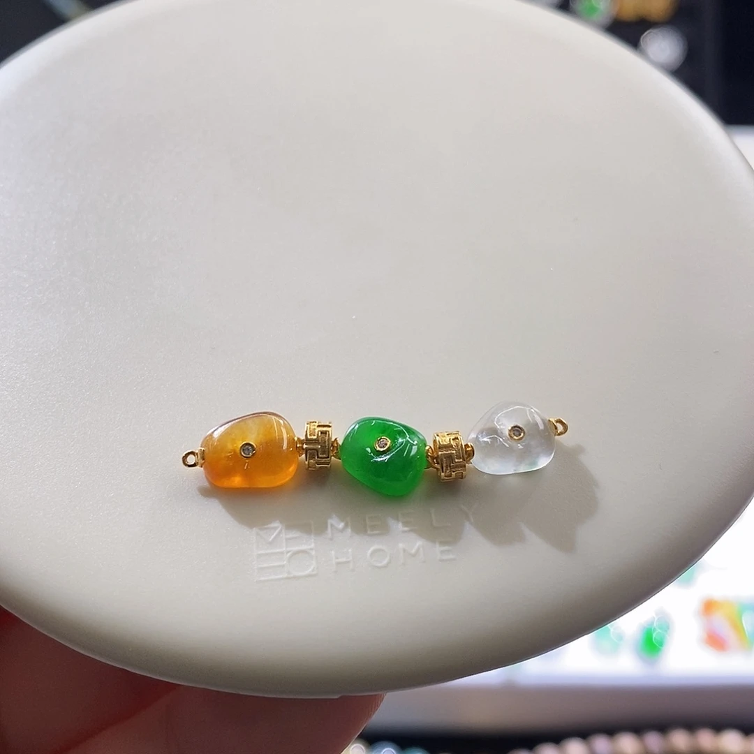 翡翠散珠酒窝一手