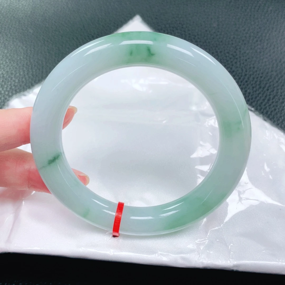 未镶嵌手镯翡翠57圈
