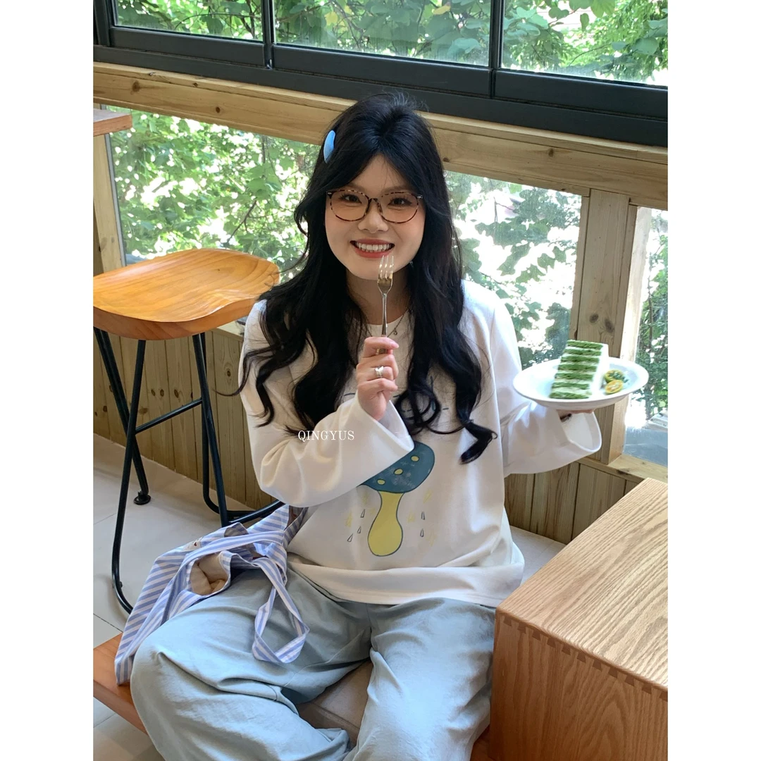 青屿衫-微胖韩系慵懒风白色印花长袖T恤秋季大码显瘦外穿百搭上衣