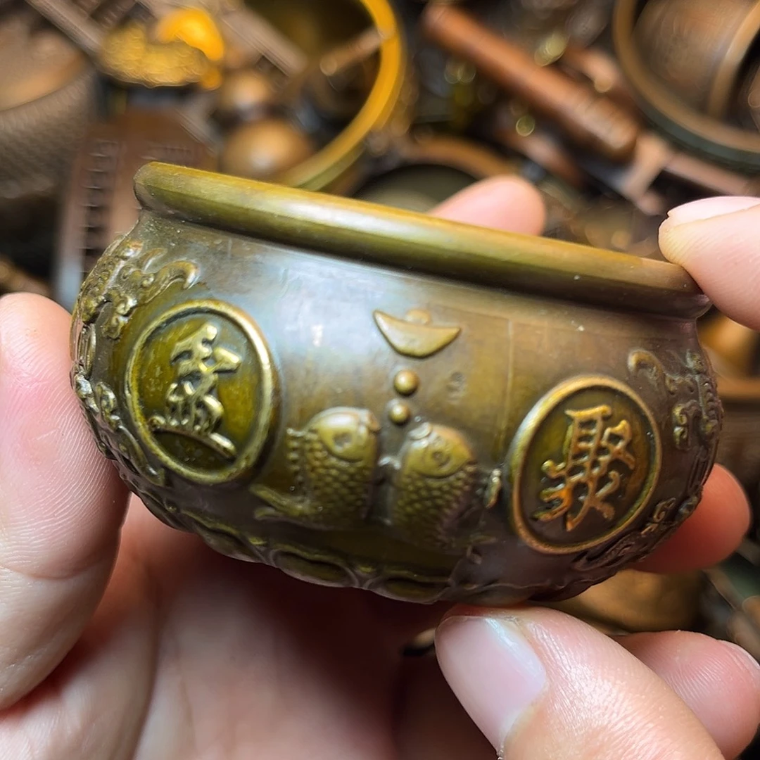 精美铜器工艺品等