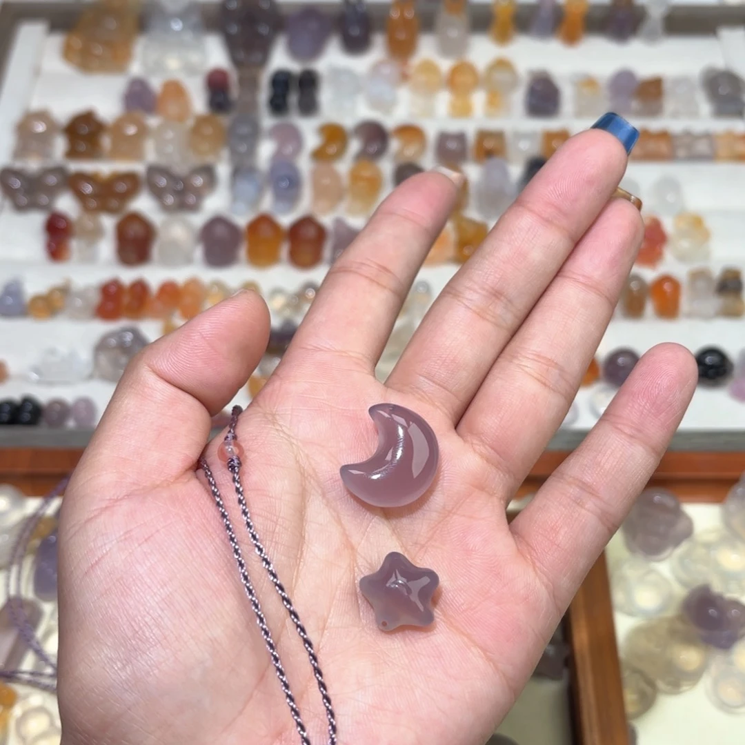 玛瑙/玉髓颈饰未镶嵌笨****?