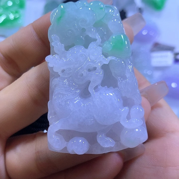 翡翠未镶嵌颈饰天然翡翠A货吊坠