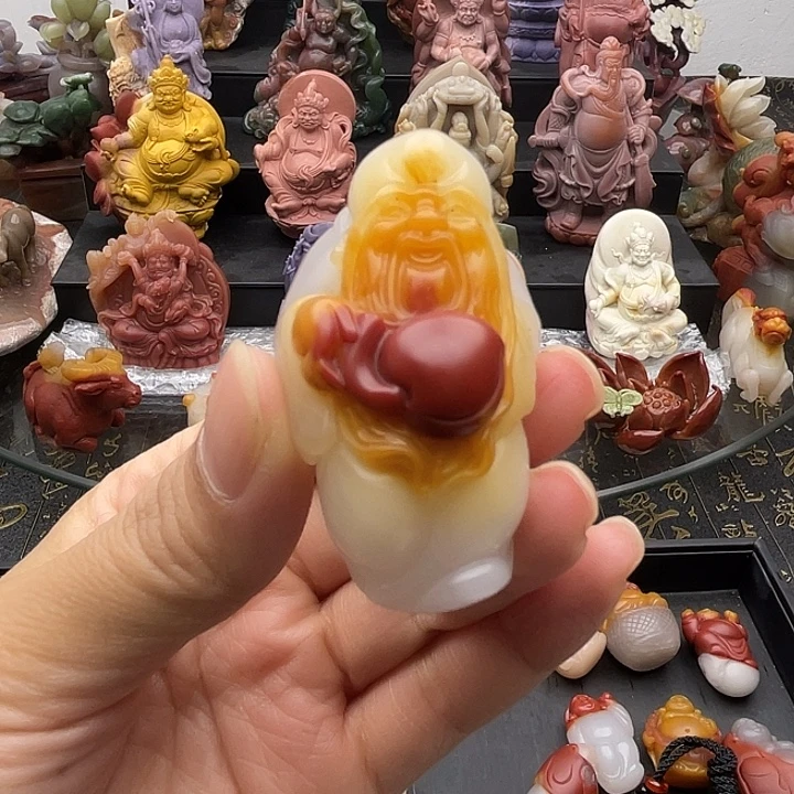 石英质玉未镶嵌吊坠