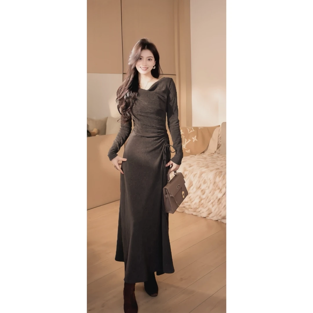 木木家 御姐风气质荡领修身长袖连衣裙H1436