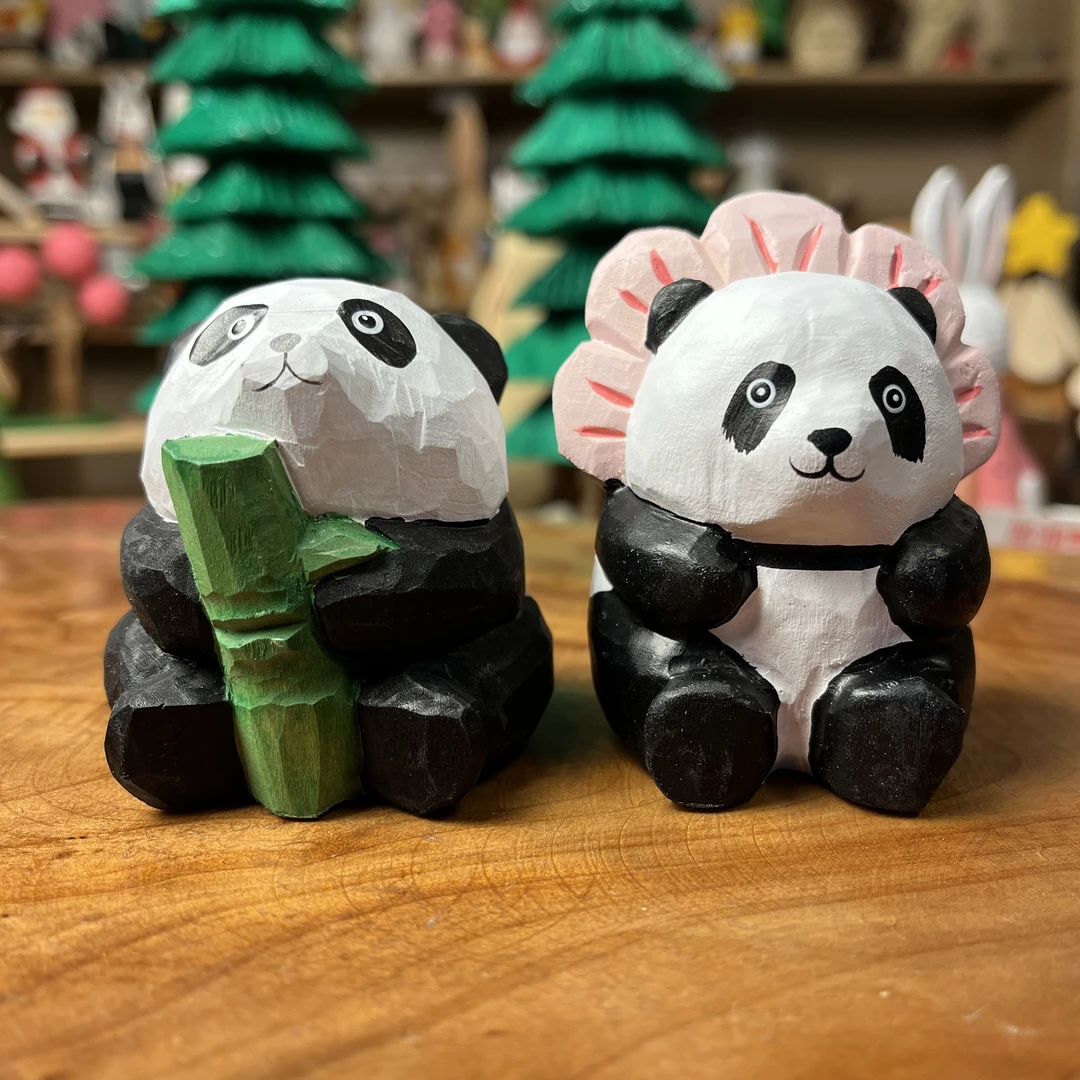 抱竹子熊猫手工木雕小摆件可爱卡通动物国宝创意办公室桌面装饰品