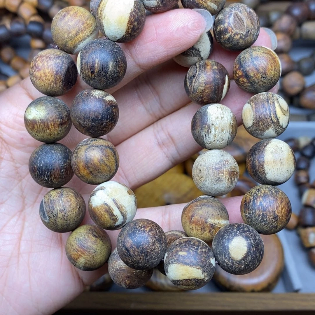 贡木贡木手串瑕疵15