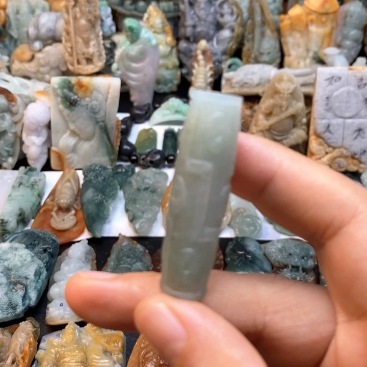 定制翡翠未镶嵌特色05