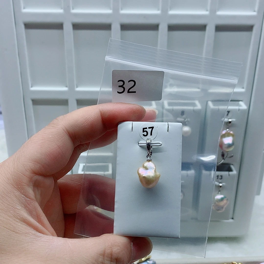 合金吊坠(不含链)淡水珍珠