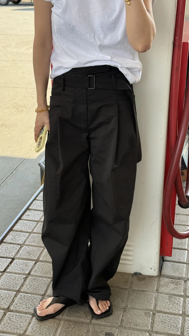 腰带薄料直筒休闲裤