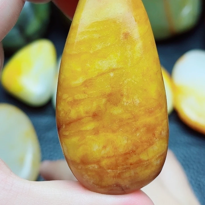 未镶嵌和田玉挂件