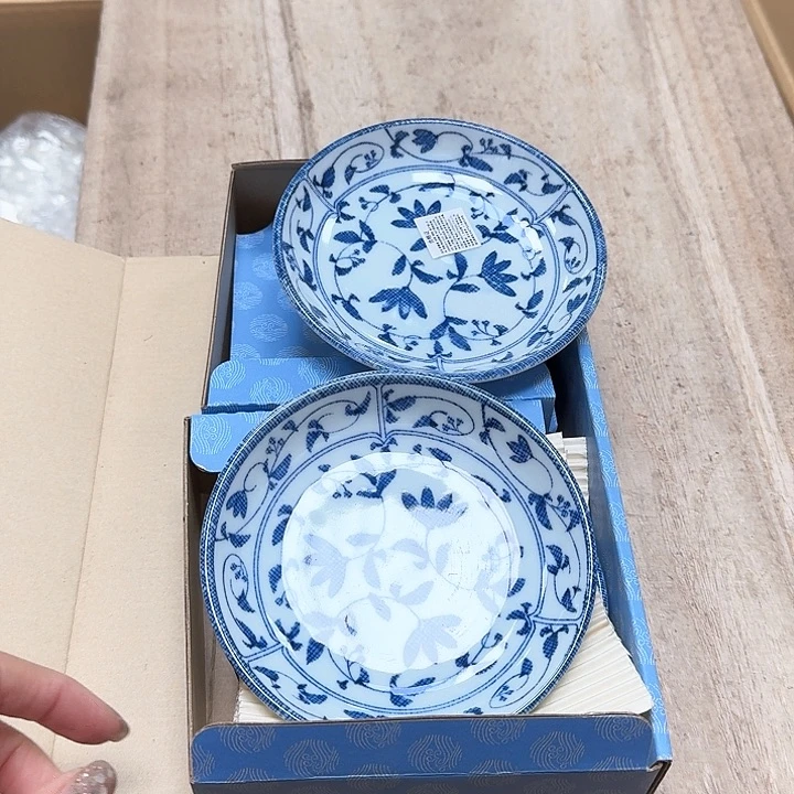 瓷片噗哈哈哈哈哈哈哈哈哈哈哈