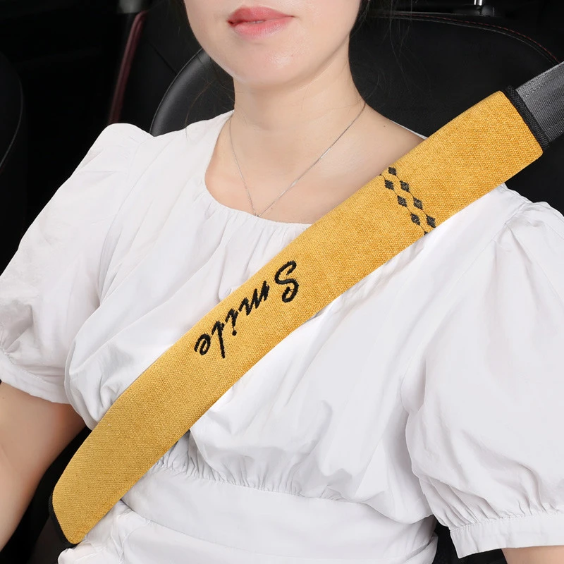 汽车安全带护肩套可爱车内饰羊羔毛保险带保护套冬季短毛绒套装女