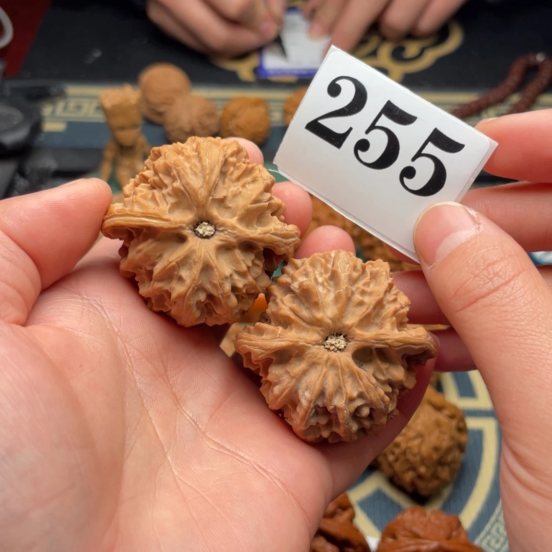 文玩核桃吊坠43苹果255号