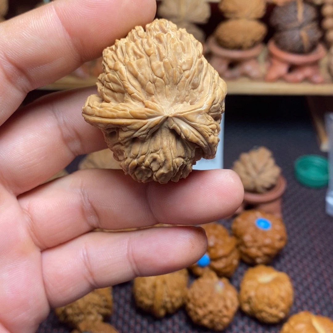 郭***店文玩核桃把件文玩