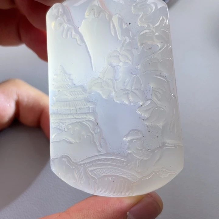 玛瑙/玉髓颈饰未镶嵌阿*